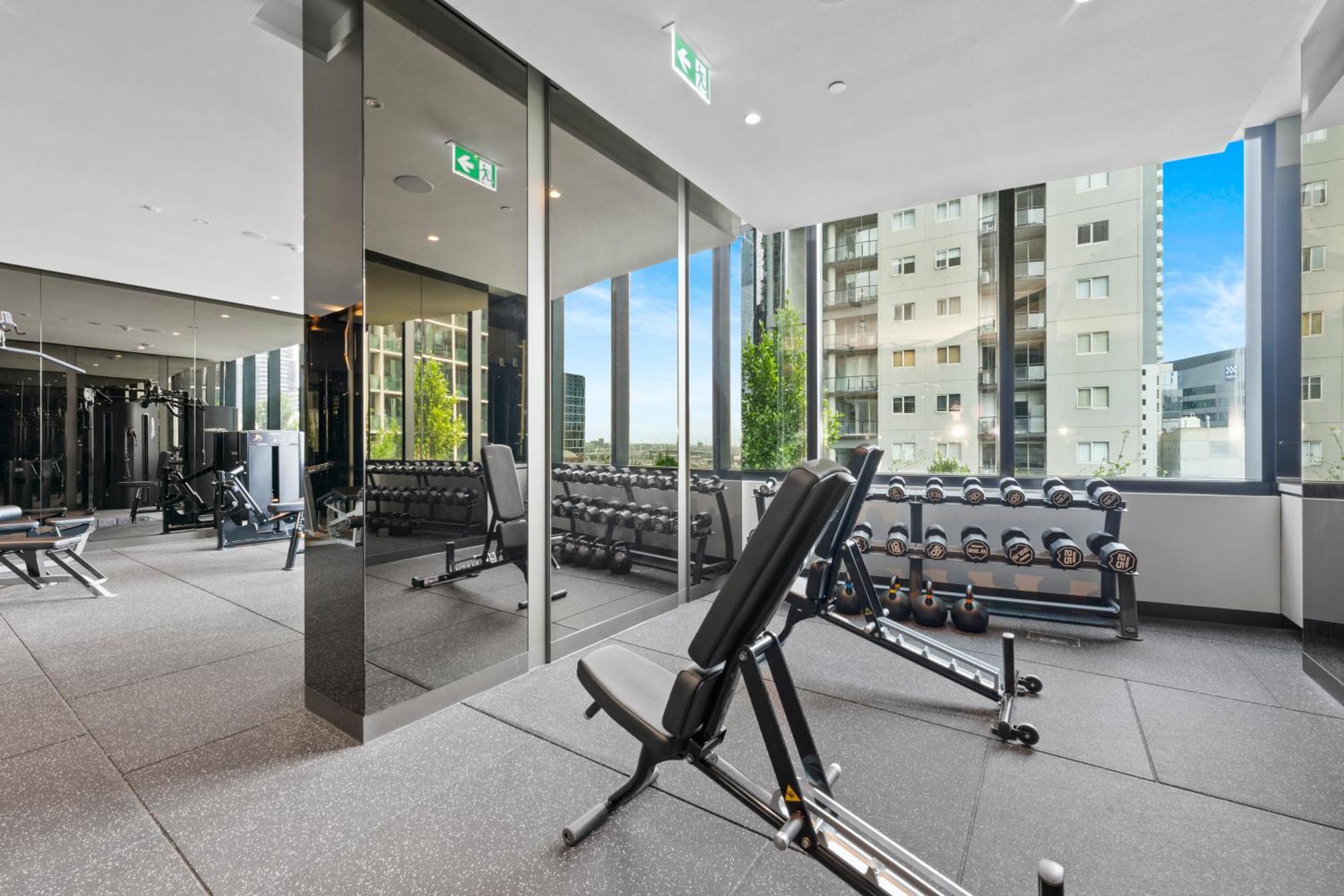 Aspire Melbourne Hotel Bagian luar foto
